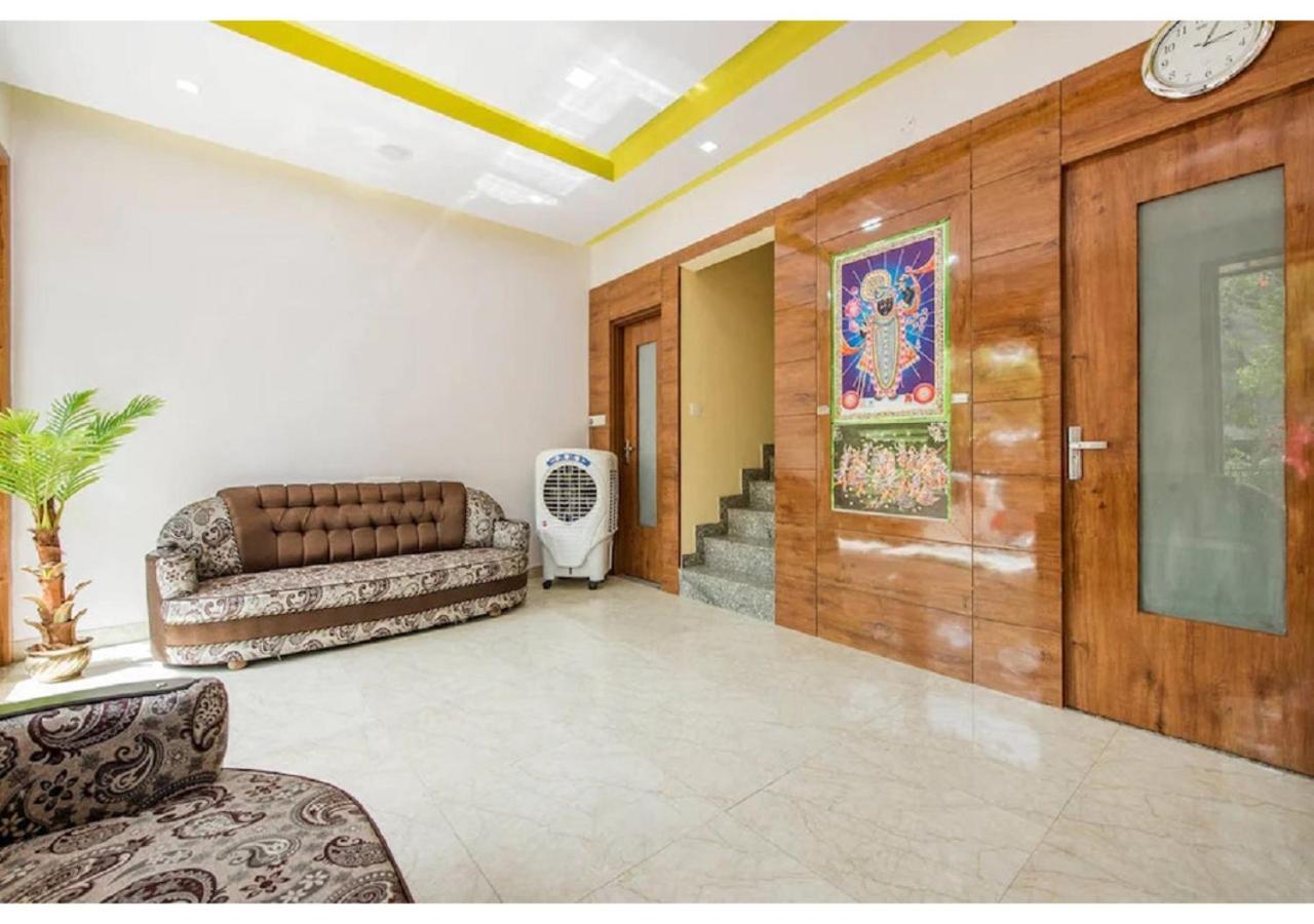 Chandramouli Hotel Jaipur Buitenkant foto
