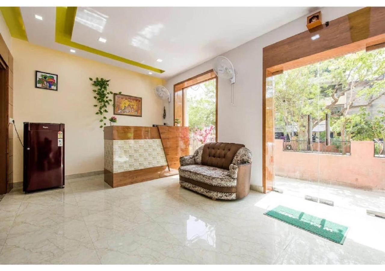 Chandramouli Hotel Jaipur Buitenkant foto